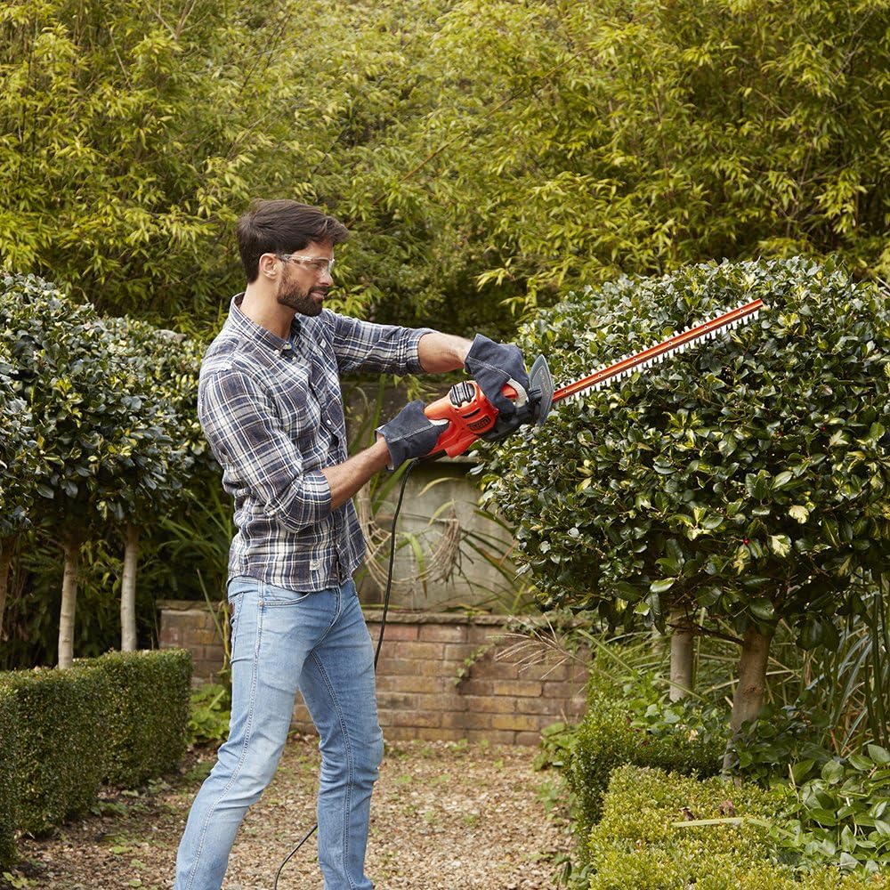 BLACK + DECKER BEHT201-GB Hedge Trimmer, 240 V, Black, 45 cm